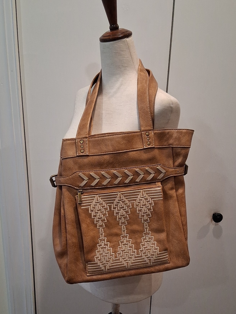 Catchfly Tan Embroidered Tote Bag - Stylish Everyday Shoulder Bag